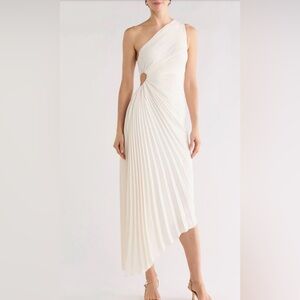 Dress Forum Asimetrical pleated Midi Dress